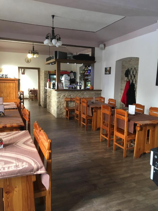 Marianske Radcice Restaurace U Kostela酒店 外观 照片